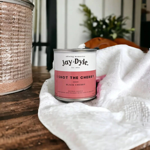 Bougie I shot the Cherry