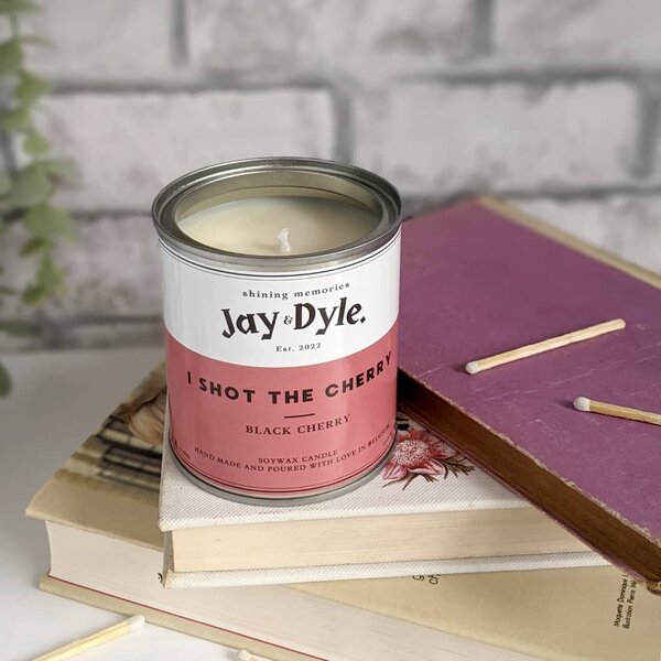 Bougie I shot the Cherry