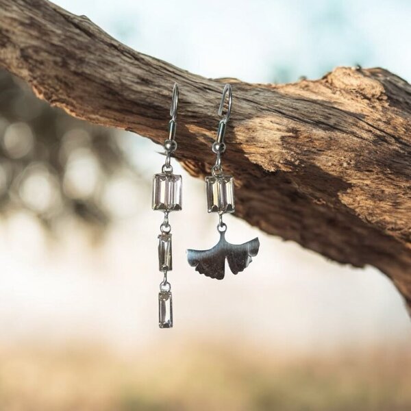 Oorringen Asymetrisch zilverkleur Elle D'Elle