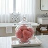 Bombes  de bain forme cœur au délicieux parfum framboise pour des bains détente.