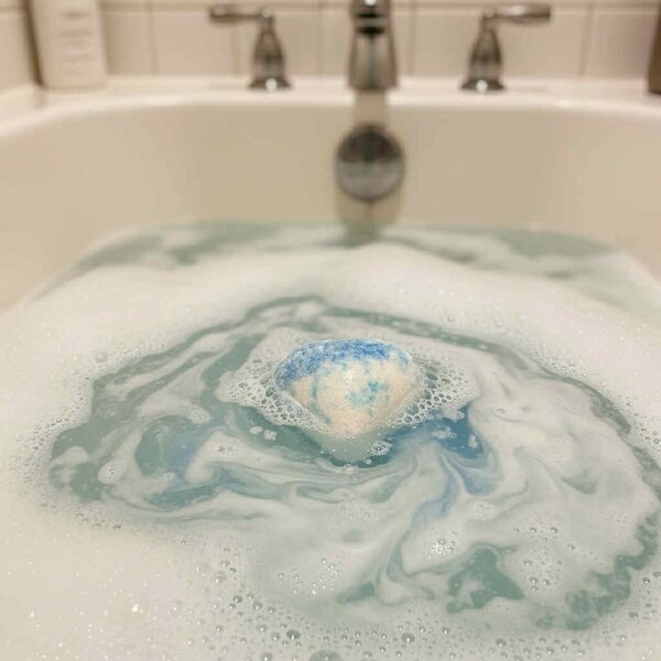 Bombes de bain forme cœur au parfum dupe "Impression" pour des bains détente.